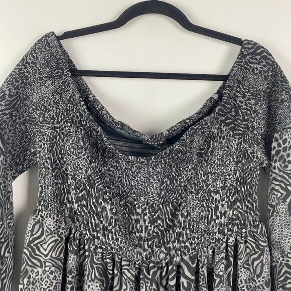 Torrid Smocked Blouse Size 2X Black Mesh Blouse Top Tulle Peplum Flare Sleeve - Picture 2 of 11